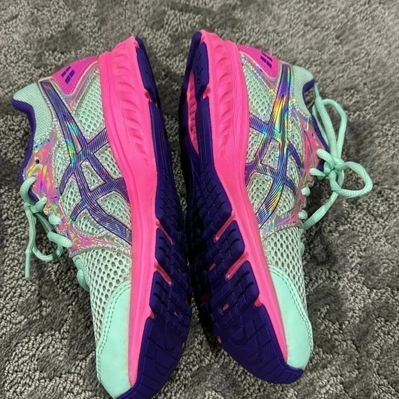 •Kid’s Asics Jolt•​ - Picture 8 of 10